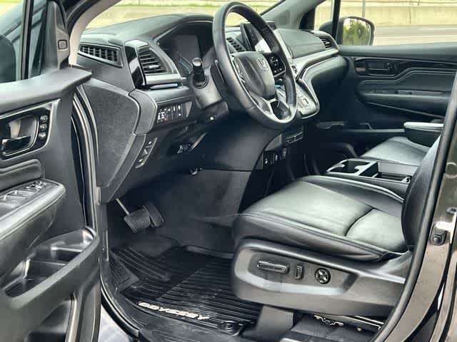 Thumbnail: 2023 Honda Odyssey - 3