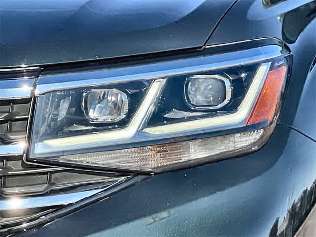 Thumbnail: 2021 Volkswagen Atlas - 24