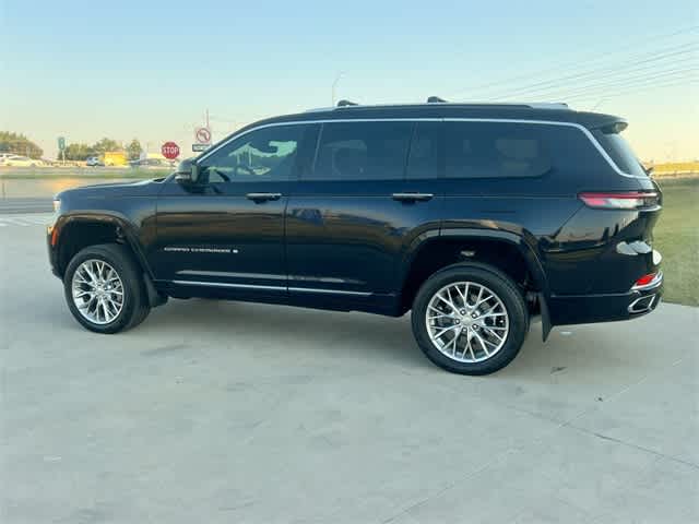 2023 Jeep Grand Cherokee L Summit photo 4