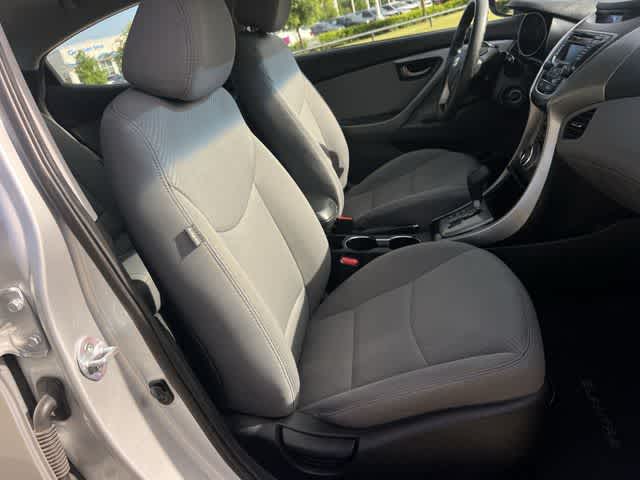 Thumbnail: 2013 Hyundai Elantra - 12