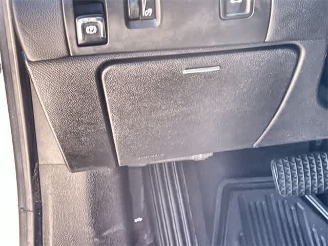 2019 Chevrolet Impala LT 29