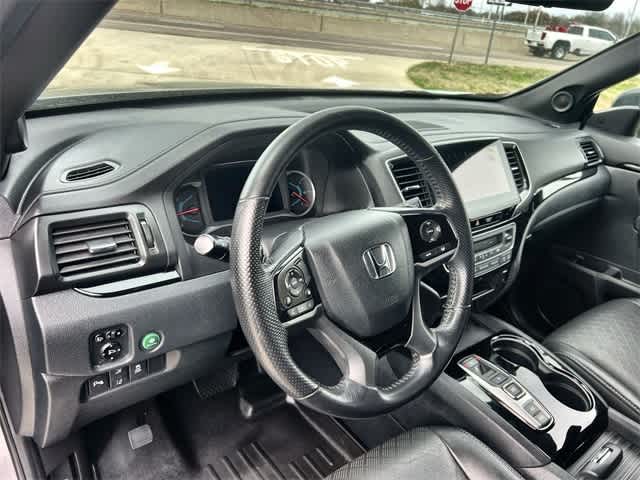 Thumbnail: 2020 Honda Passport - 15