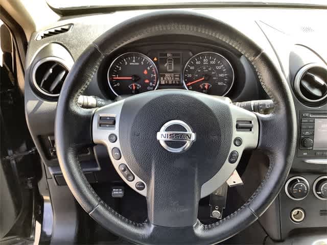 Thumbnail: 2013 Nissan Rogue - 17