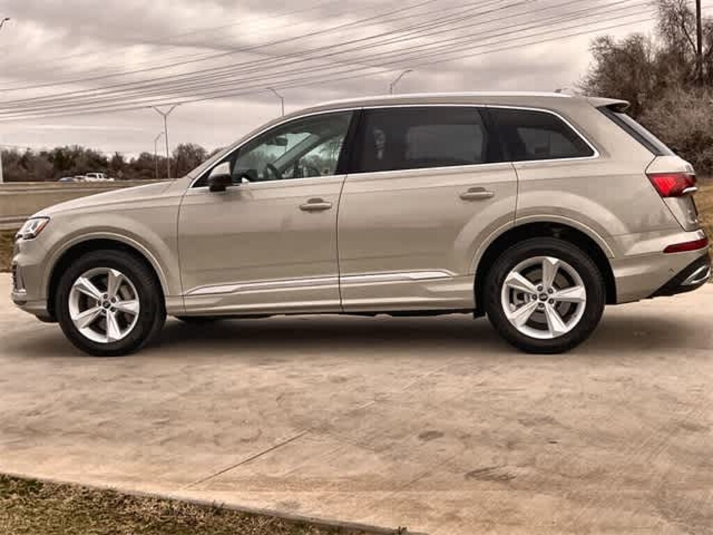 Used 2023 Audi Q7 Premium SUV