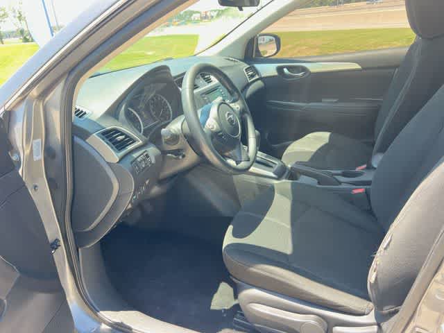 Thumbnail: 2018 Nissan Sentra - 3