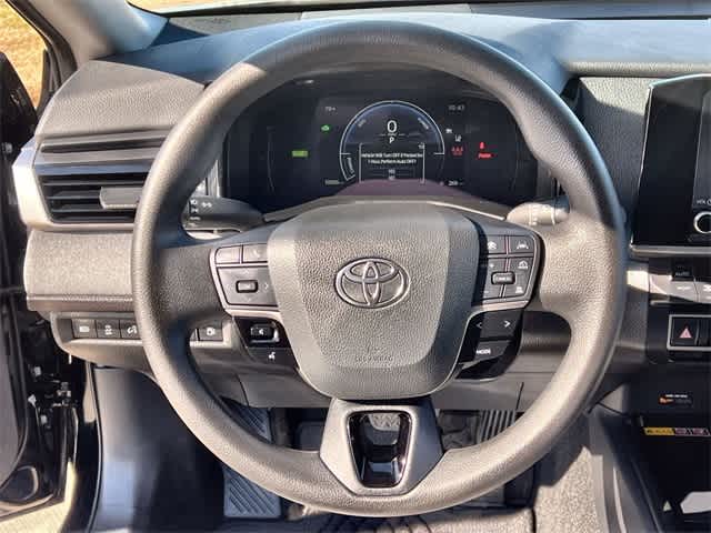 Thumbnail: 2025 Toyota Camry - 17