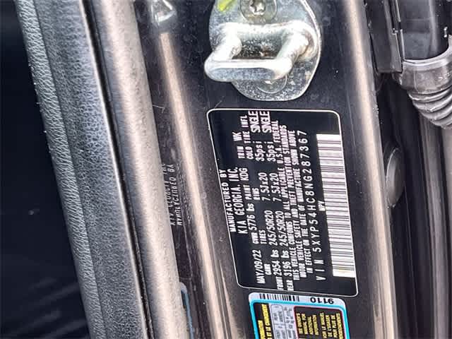 Thumbnail: 2022 Kia Telluride - 22