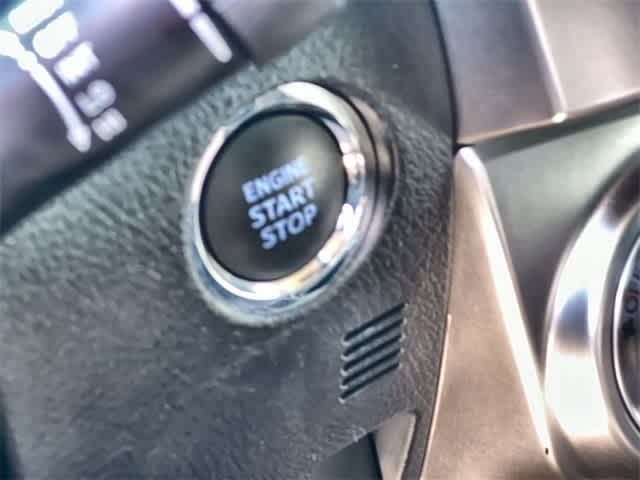 Thumbnail: 2022 Toyota 4Runner - 28