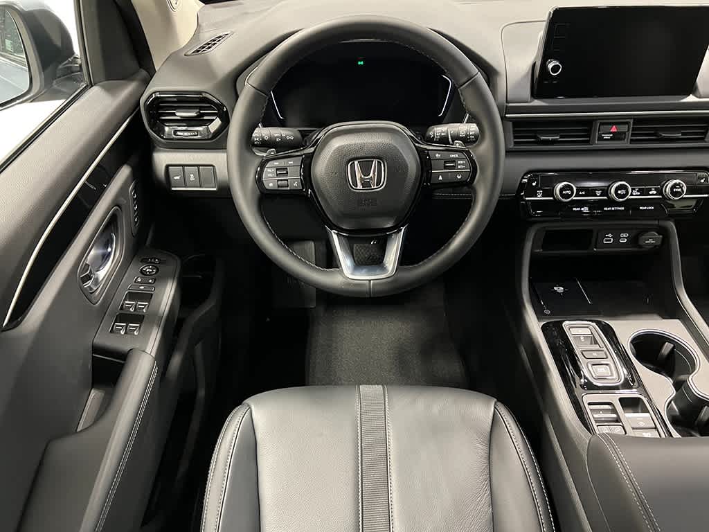 Thumbnail: 2025 Honda Pilot - 19