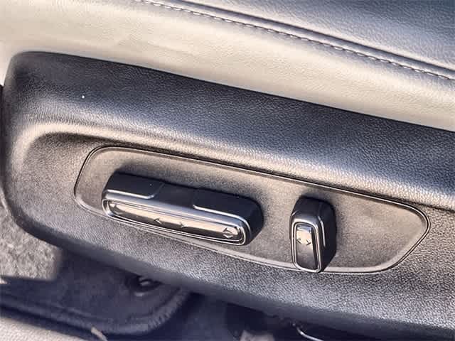 Thumbnail: 2023 Acura Integra - 31