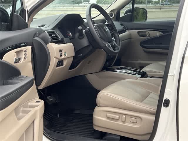 2022 Honda Pilot Elite 3