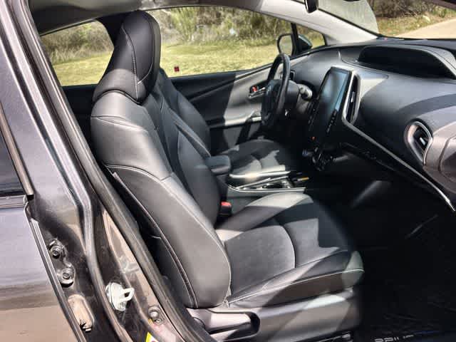 Thumbnail: 2020 Toyota Prius Prime - 12