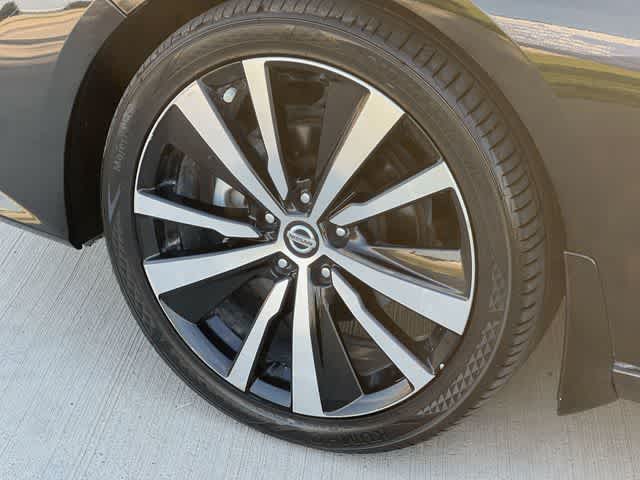 Thumbnail: 2021 Nissan Altima - 9