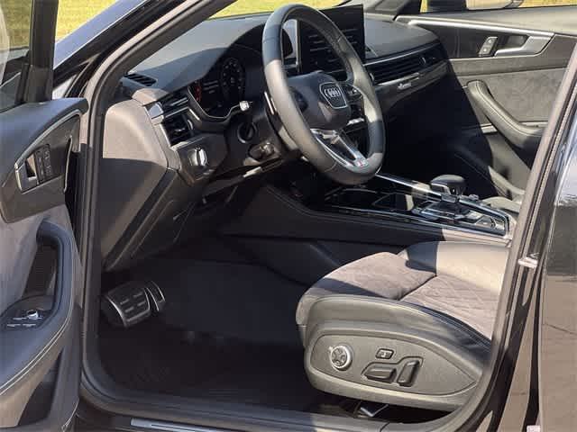 2022 Audi S4 Base Premium Plus photo 3