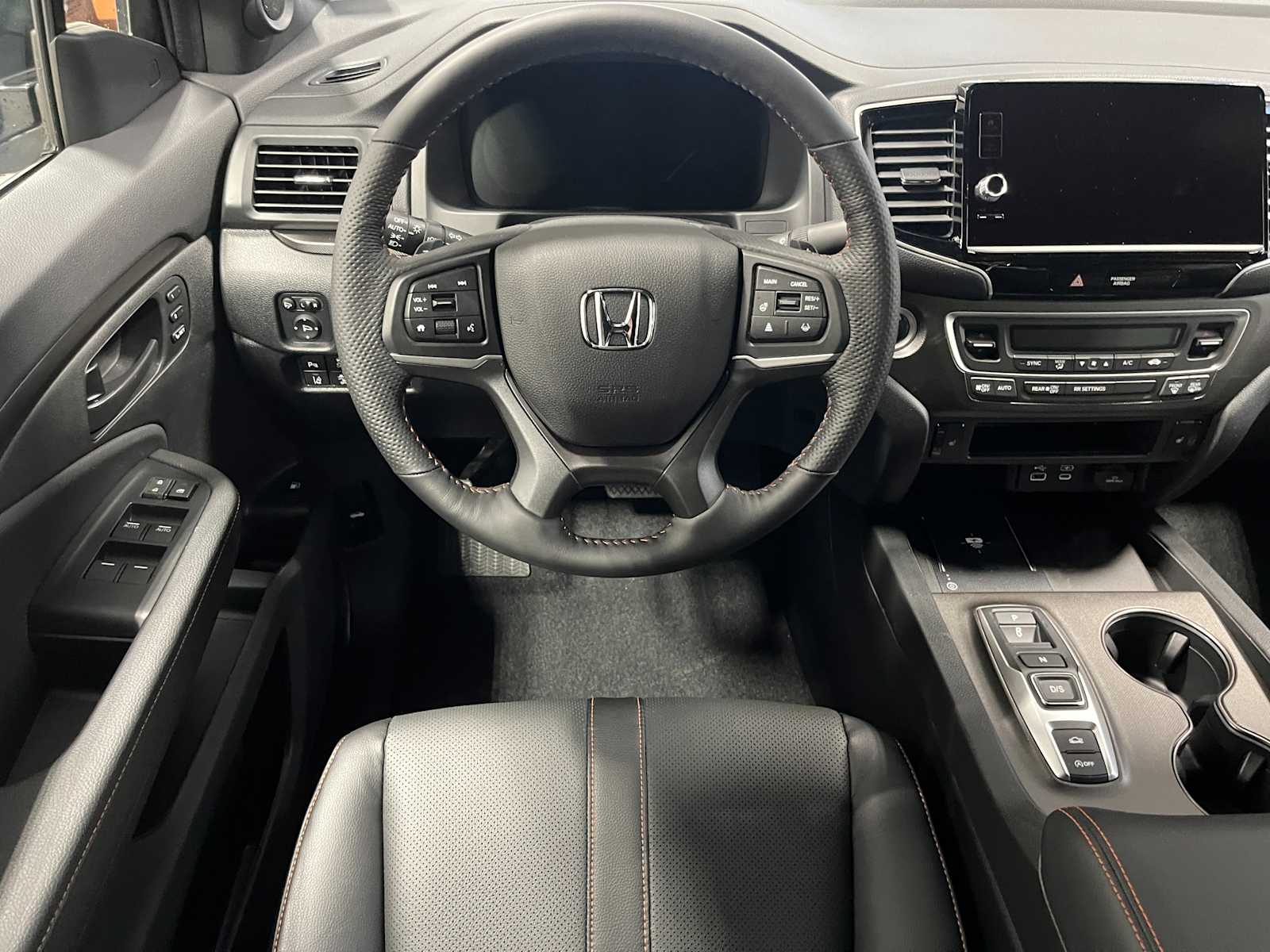 Thumbnail: 2025 Honda Ridgeline - 13