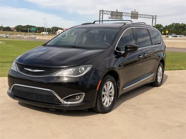 2019 Chrysler Pacifica Touring L -
                  Grapevine, TX