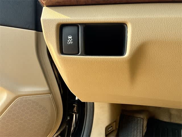 Thumbnail: 2011 Honda Accord - 27