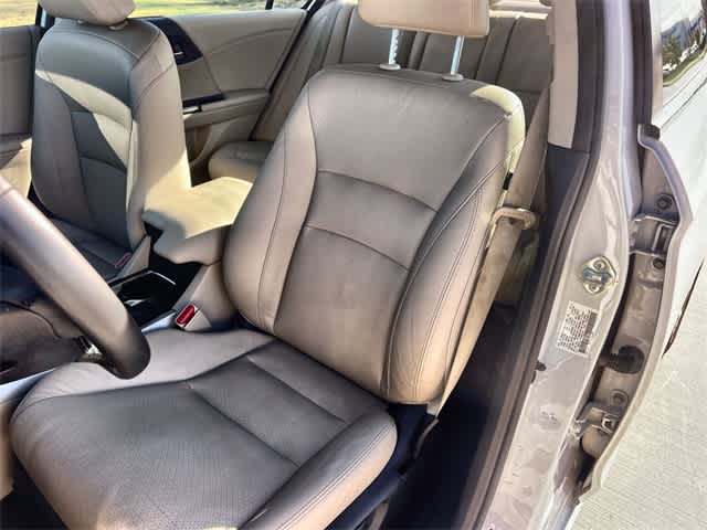 Thumbnail: 2017 Honda Accord - 11