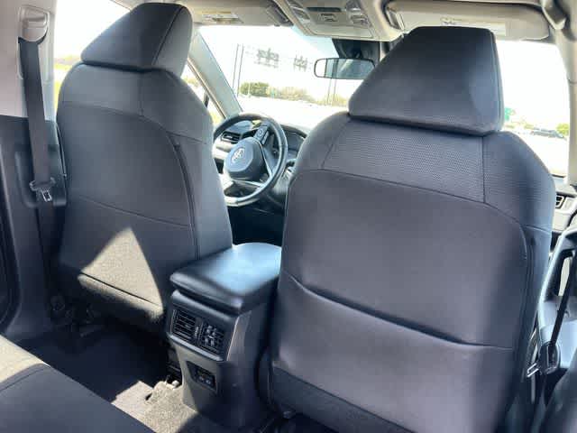 Thumbnail: 2022 Toyota RAV4 - 13