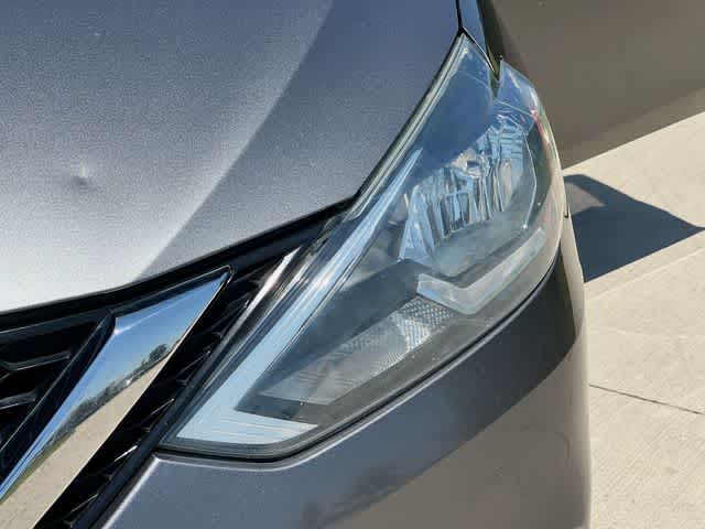 Thumbnail: 2018 Nissan Sentra - 24