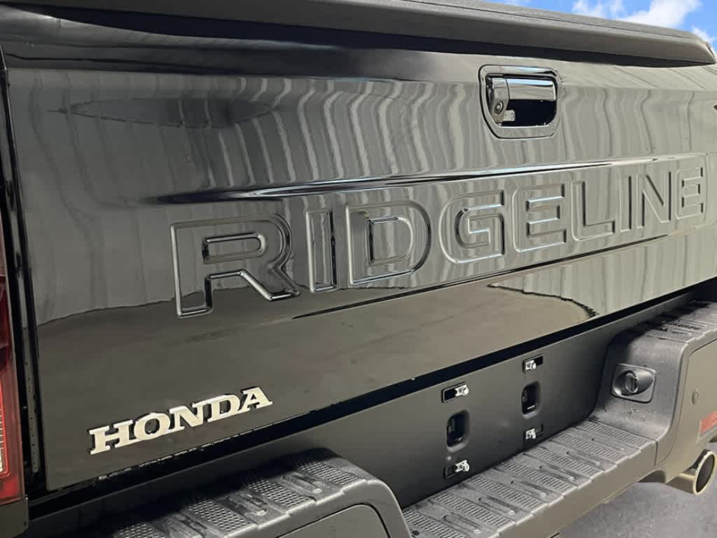 Thumbnail: 2026 Honda Ridgeline - 6