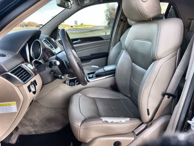 Thumbnail: 2013 Mercedes-Benz M-Class - 11