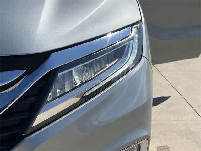 Thumbnail: 2020 Honda Odyssey - 24