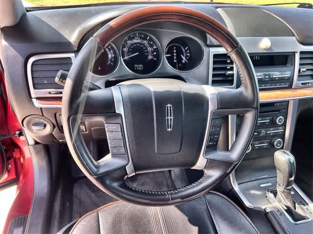 Thumbnail: 2010 Lincoln MKZ - 17