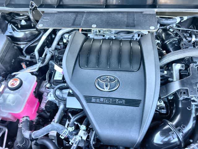 Thumbnail: 2024 Toyota Highlander - 10