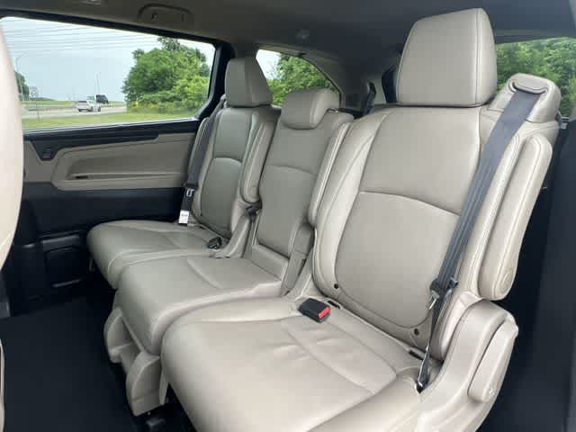 Thumbnail: 2019 Honda Odyssey - 14