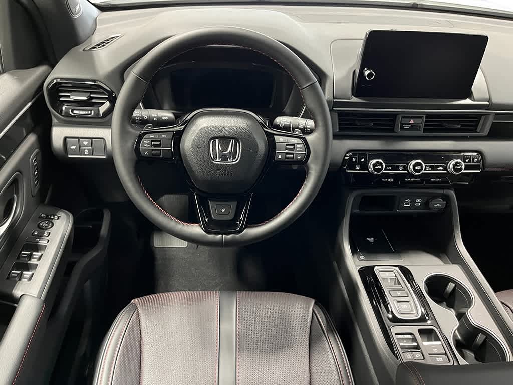 2025 Honda Pilot Black Edition 17
