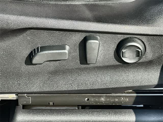 Thumbnail: 2021 Subaru Ascent - 31