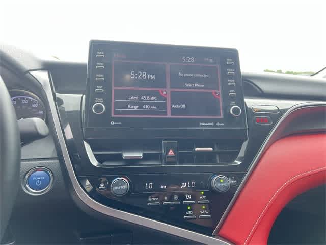 2021 Toyota Camry XSE 18