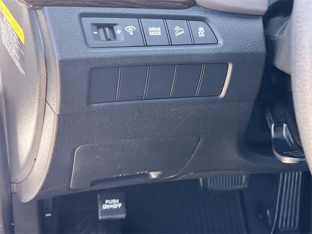 Thumbnail: 2017 Hyundai Santa Fe - 28