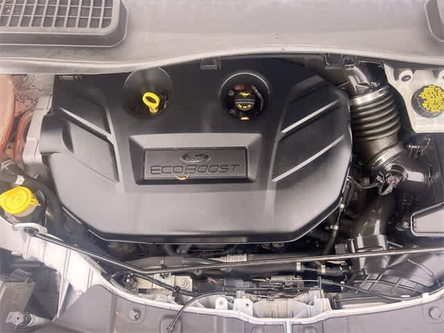 2017 Ford Escape Titanium 10