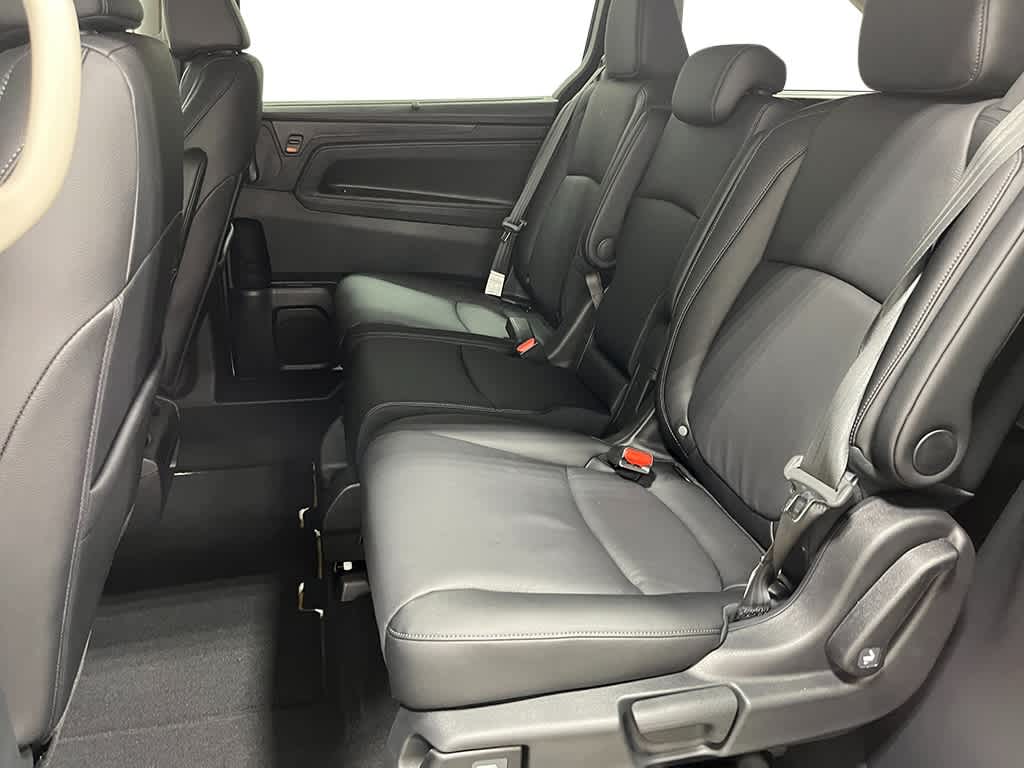 Thumbnail: 2026 Honda Odyssey - 22