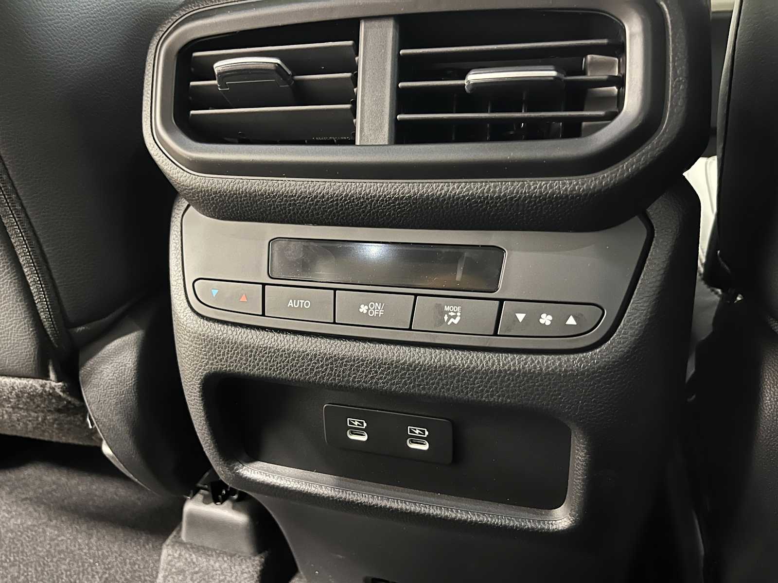 Thumbnail: 2026 Honda Pilot - 22