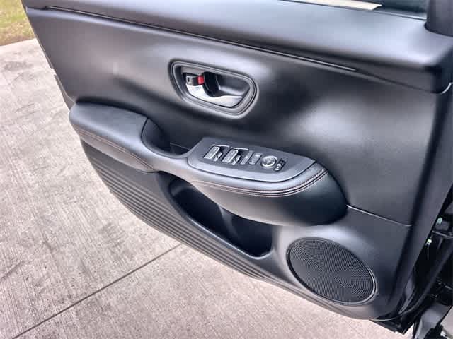 Thumbnail: 2025 Honda HR-V - 30