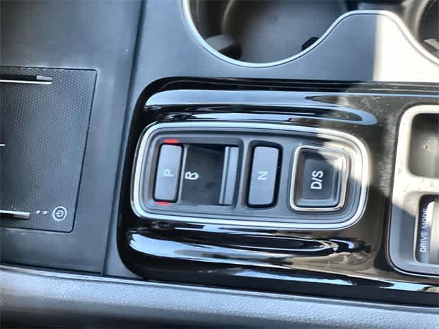 Thumbnail: 2025 Honda Pilot - 16