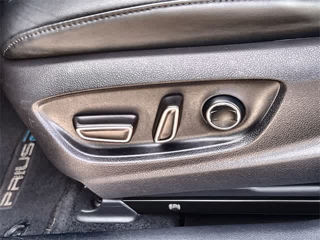 Thumbnail: 2017 Toyota Prius Prime - 31