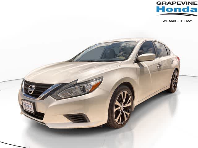 Thumbnail: 2016 Nissan Altima - 1