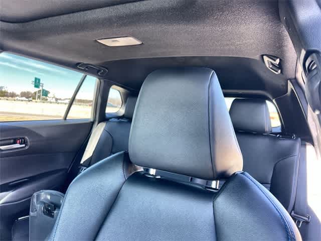 Thumbnail: 2023 Toyota Corolla Cross - 25