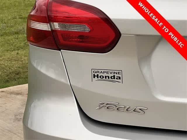 Thumbnail: 2016 Ford Focus - 8