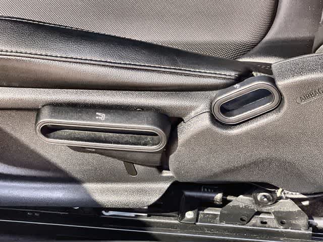 Thumbnail: 2015 MINI Cooper Hardtop - 30