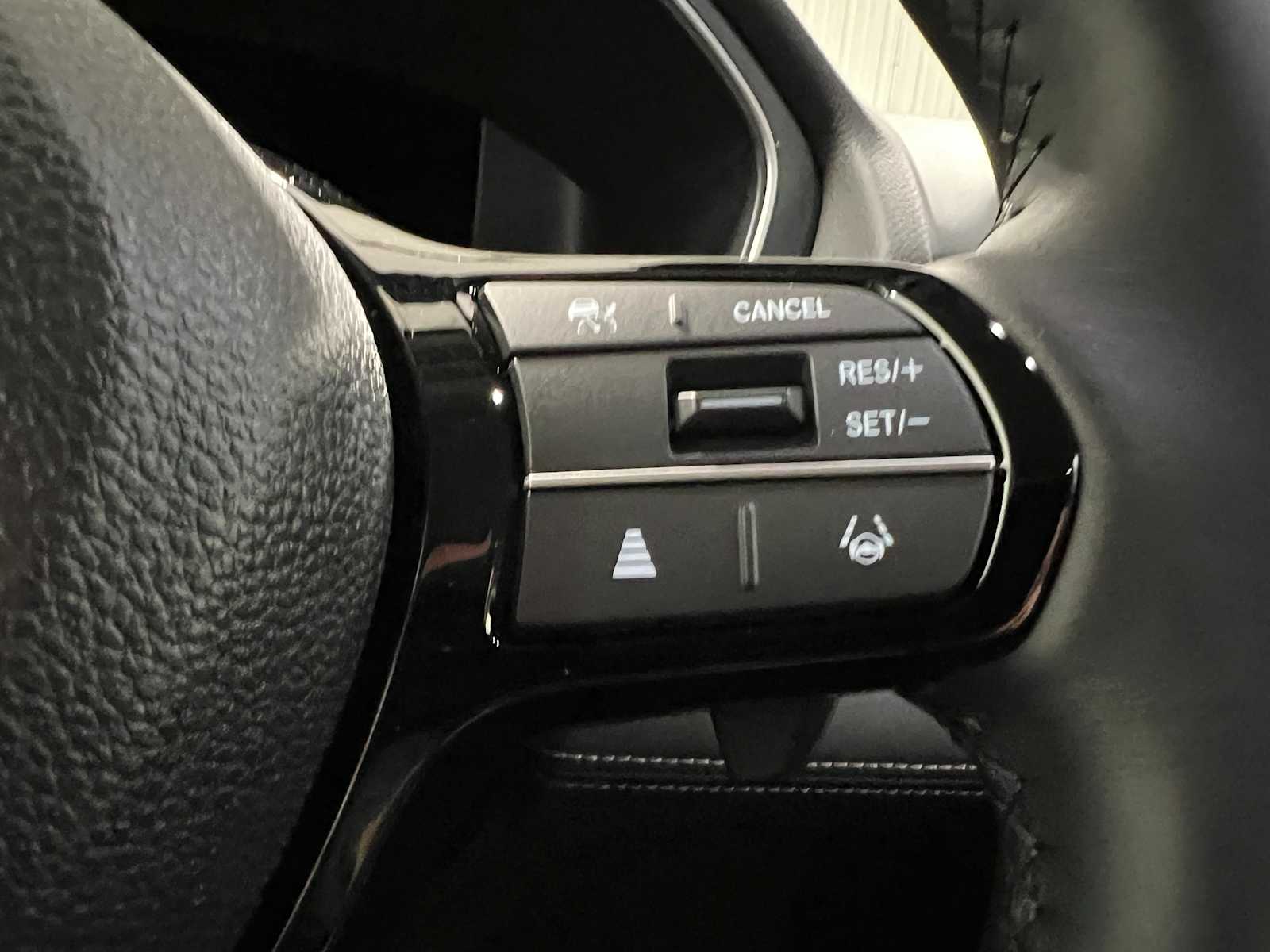 Thumbnail: 2025 Honda Pilot - 19