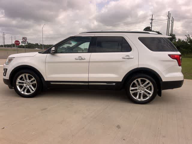 Thumbnail: 2017 Ford Explorer - 4