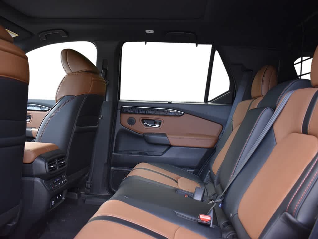 Thumbnail: 2026 Honda Passport - 25