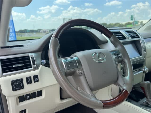 Thumbnail: 2013 Lexus GX - 15
