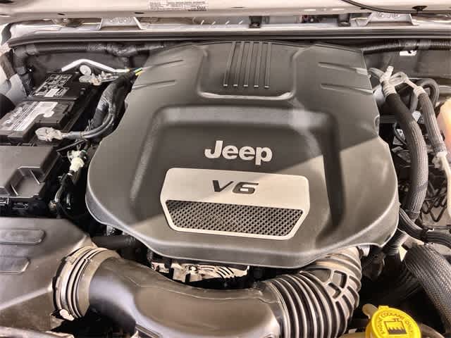 Thumbnail: 2017 Jeep Wrangler - 10