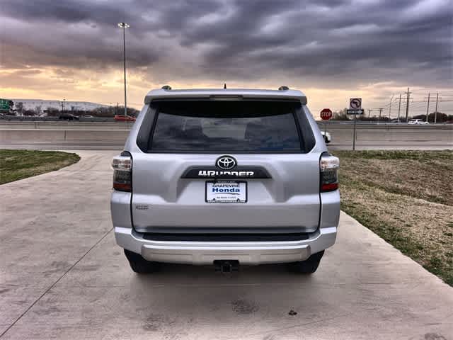 Thumbnail: 2021 Toyota 4Runner - 6